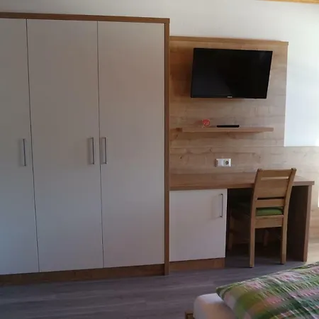 Gaestehaus Davidbauer Séjour chez l'habitant Haus im Ennstal